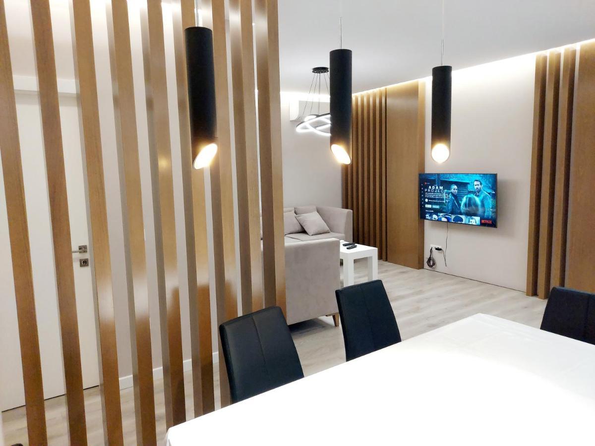 Luxurious Double Bedroom Suite Τίρανα Εξωτερικό φωτογραφία