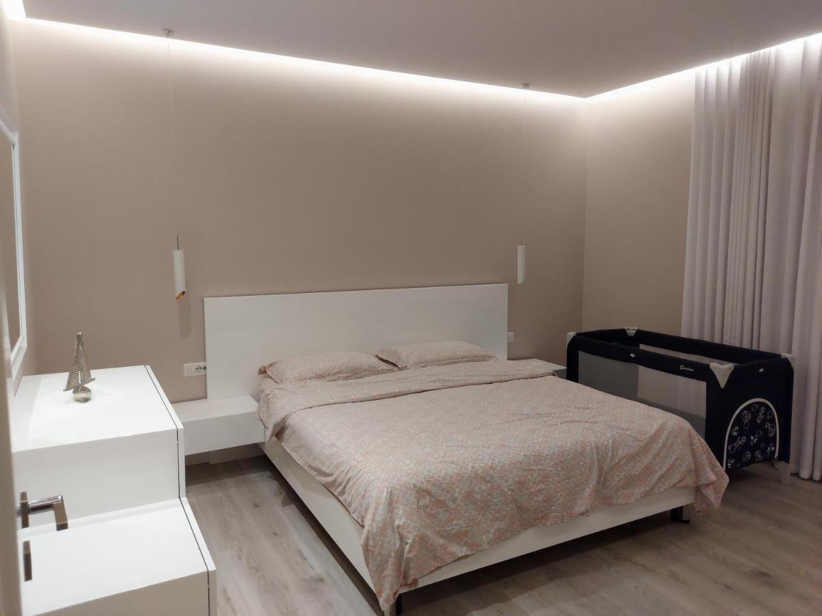 Luxurious Double Bedroom Suite Τίρανα Εξωτερικό φωτογραφία